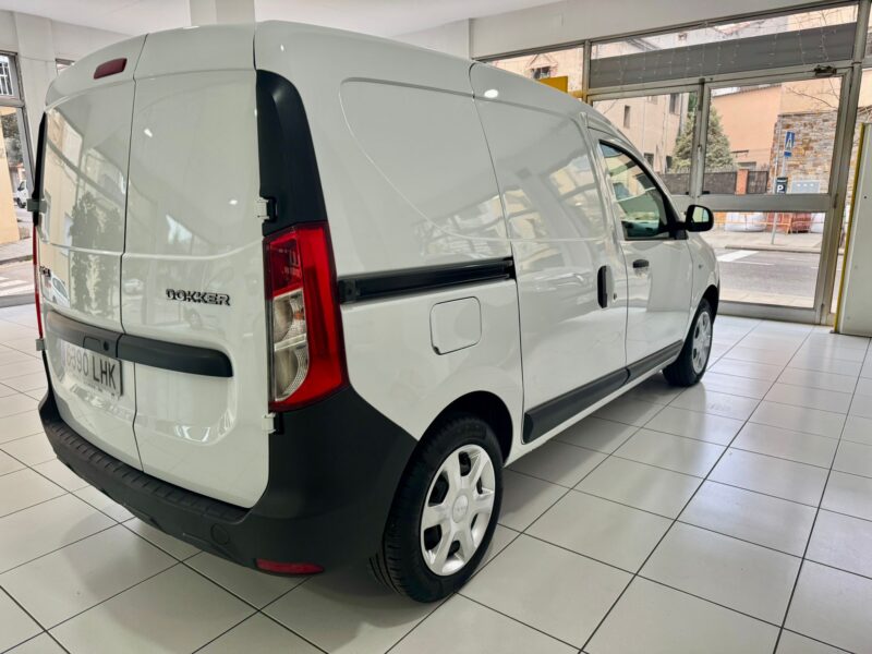 <h3>Dacia Dokker </h3>Furgon Professional <br>12.920kms - Imagen 3