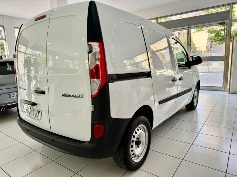 <h3>Renault Kangoo </h3>Furgon Professional <br>38.300kms - Imagen 4
