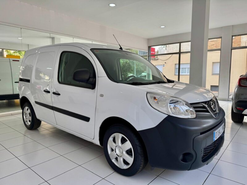 NISSAN NV250 1.5 dCi 80 CV de l’any 2021