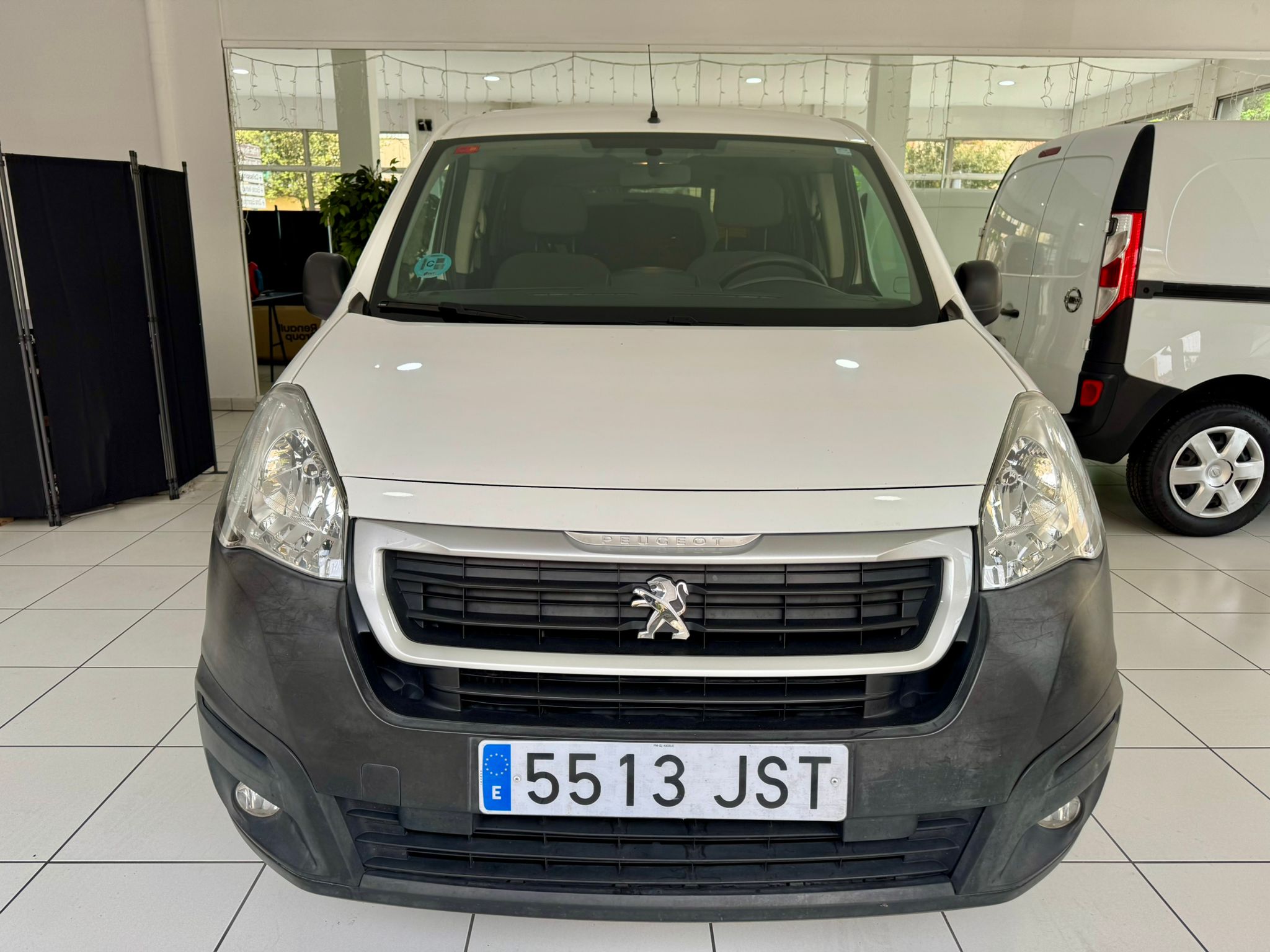 Peugeot Partner 1.6 HDi Tepee d’ocasió a Tona | AutoTona