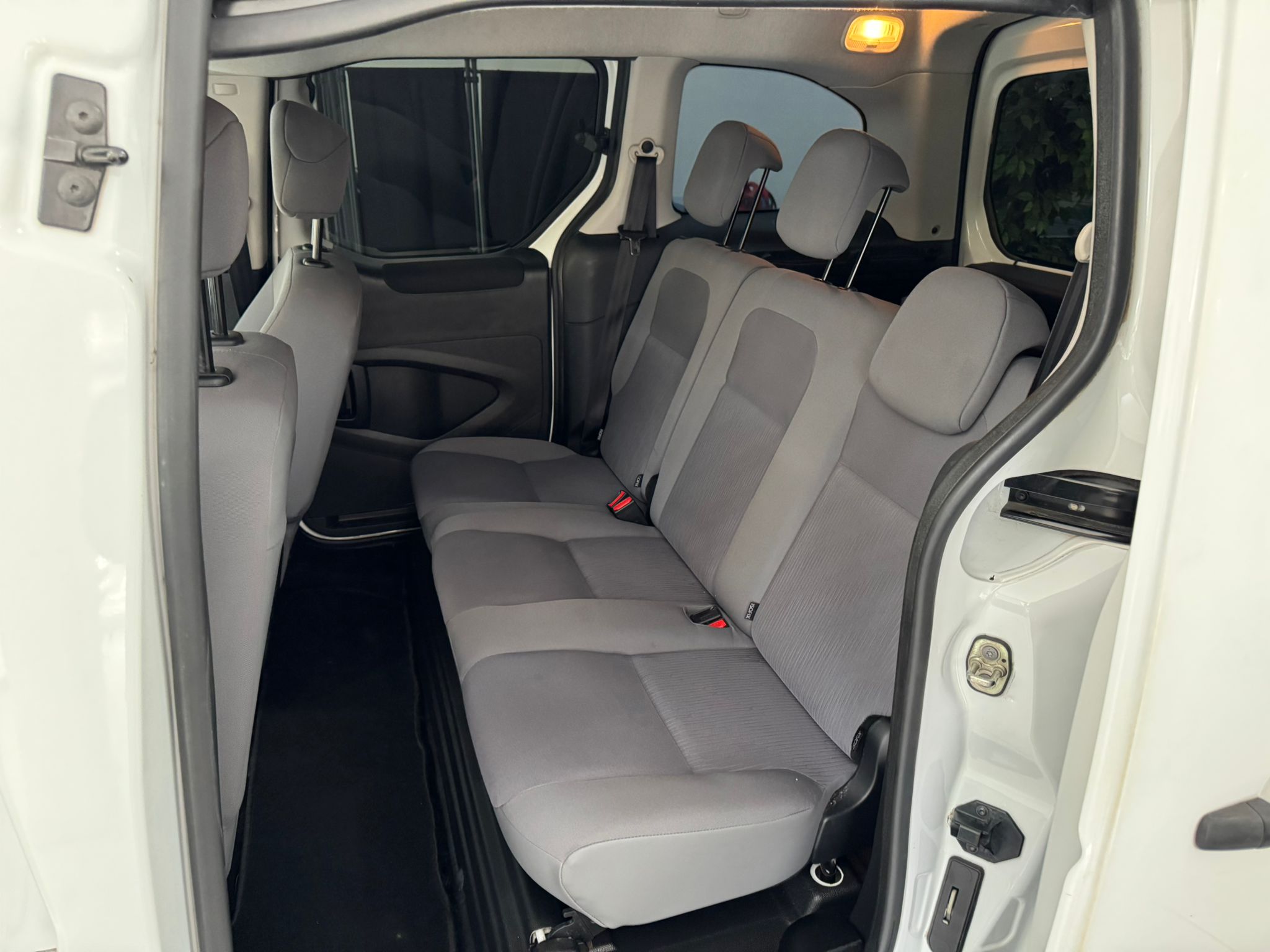 Peugeot Partner 1.6 HDi Tepee d’ocasió a Tona | AutoTona